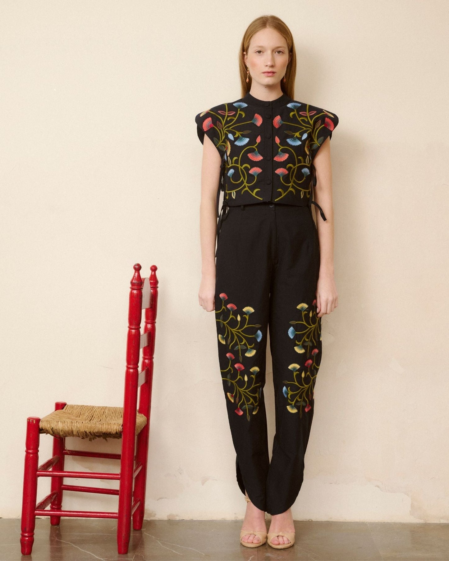Conjunto Cendra de dos piezas de IQ Collection · PORTICO Concept, Turó Park Barcelona