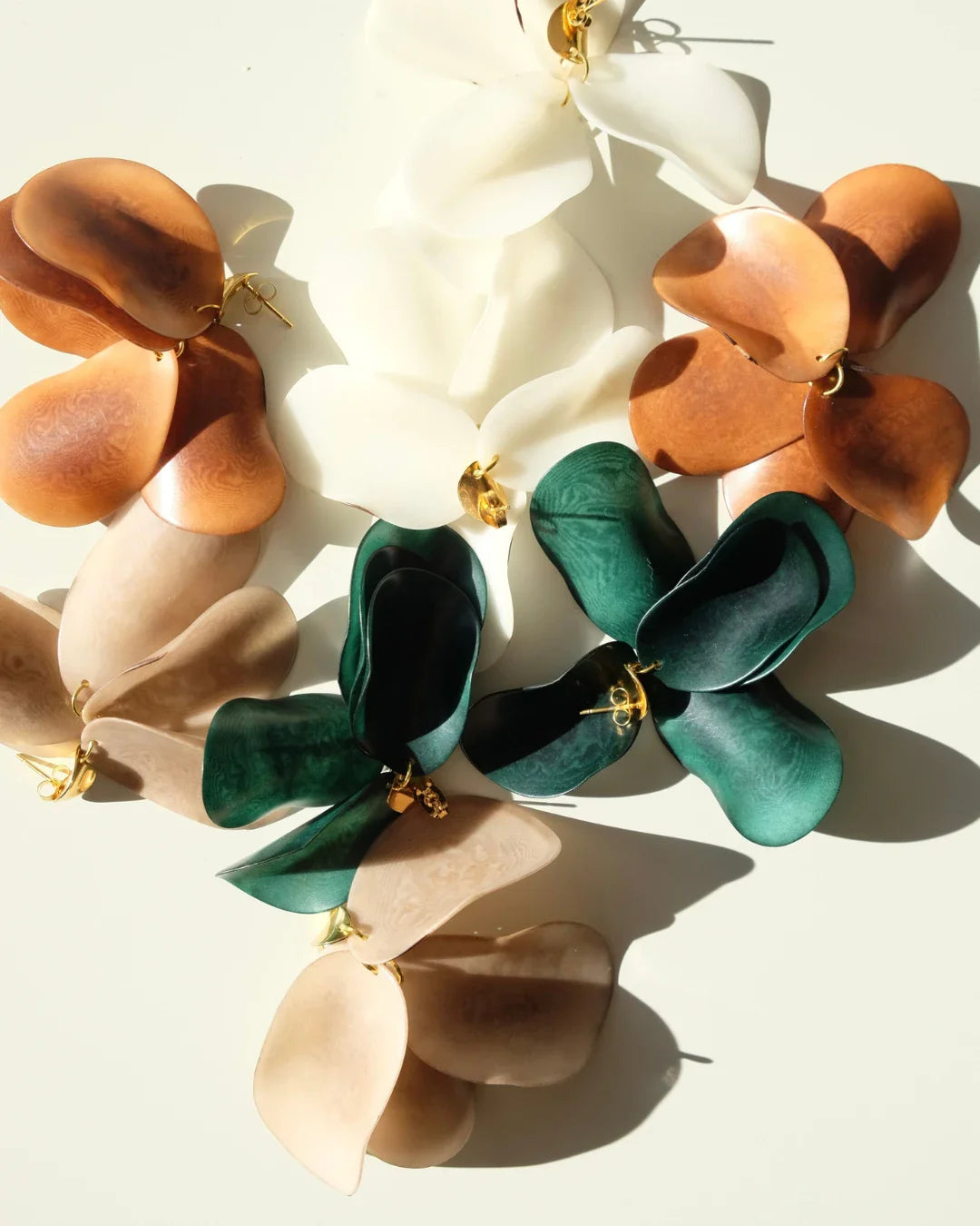 Pendientes Flora Esmeralda de Coper · detalle 3