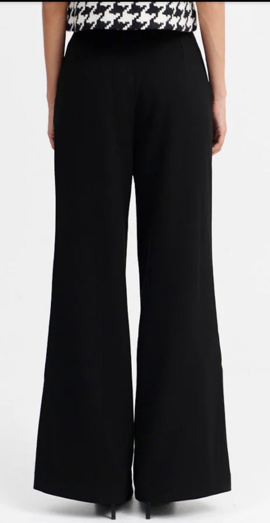 Pantalón adela negro