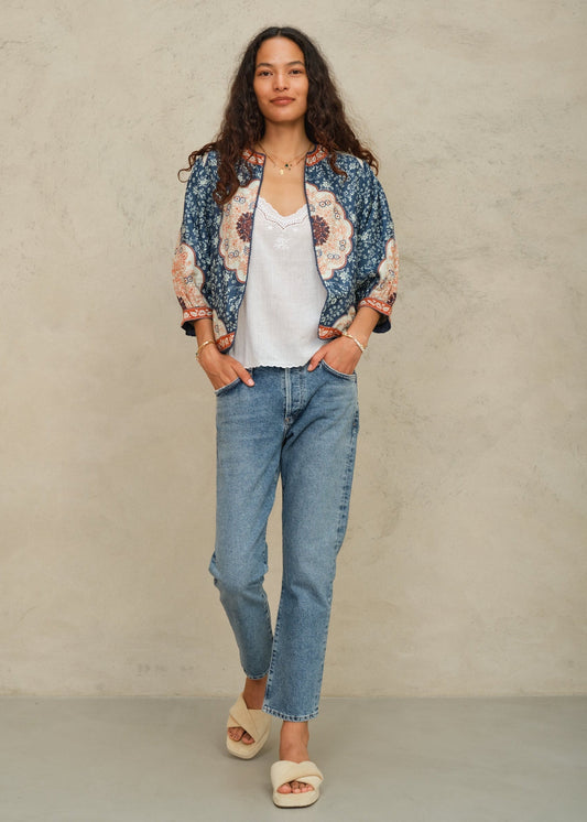 Chaqueta bordada de Mabe, moda bohemia de espíritu viajero — PORTICO Concept