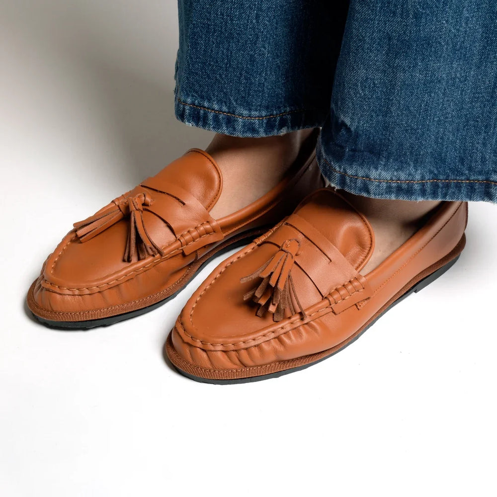 Zapato Double Lace Amalfi en amarillo – 220V · PORTICO Concept, Turó Park Barcelona