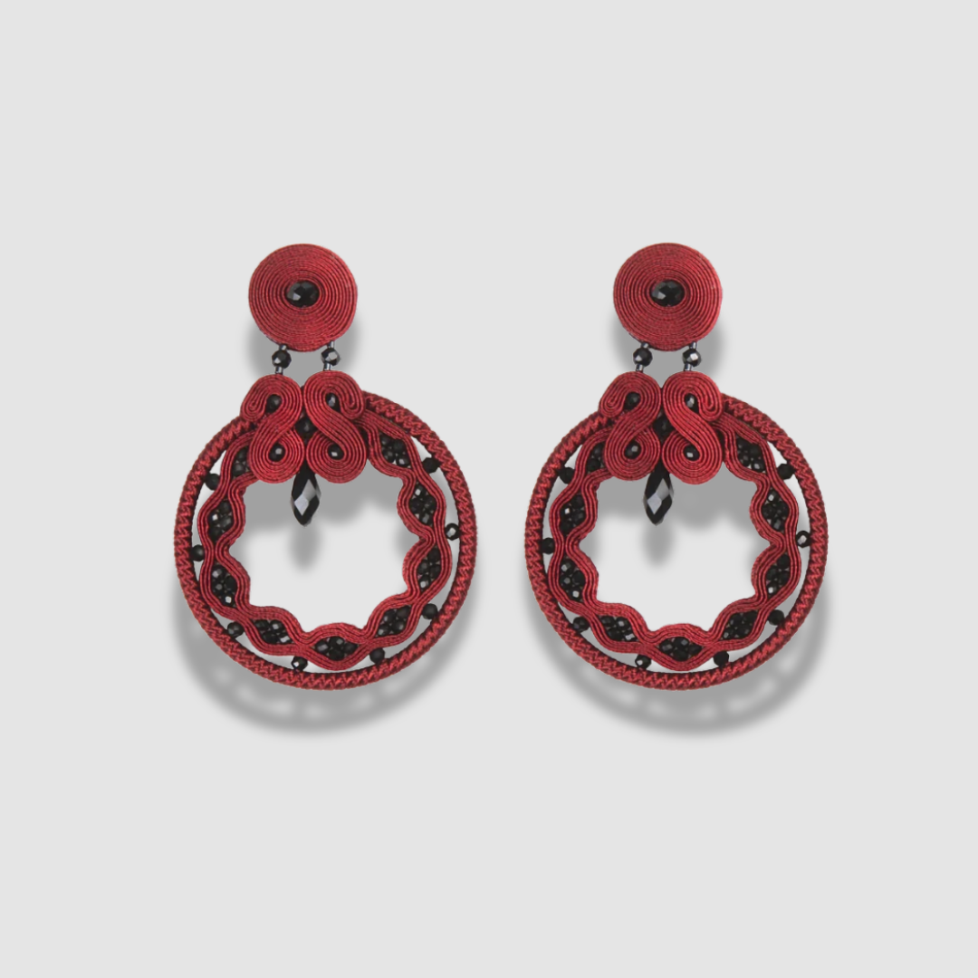 Pendientes Grana & Azabache de Musula · azabache natural y soutache de rayón