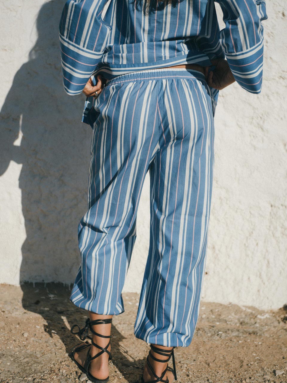 Althea Pants de Cosmology · detalle 2