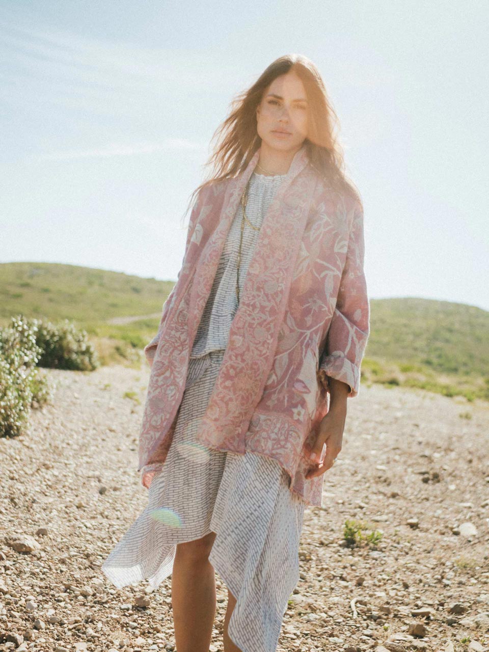 Maris Jacket Pink de Cosmology · 100% lana tejida a mano