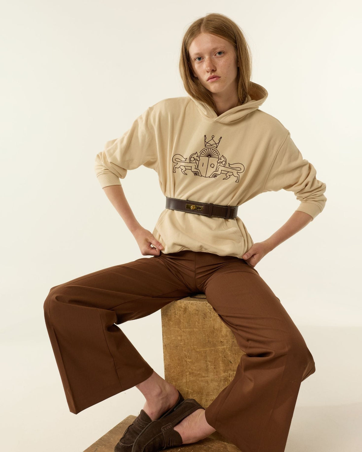 Sudadera Leo Beige de IQ Collection · detalle 4