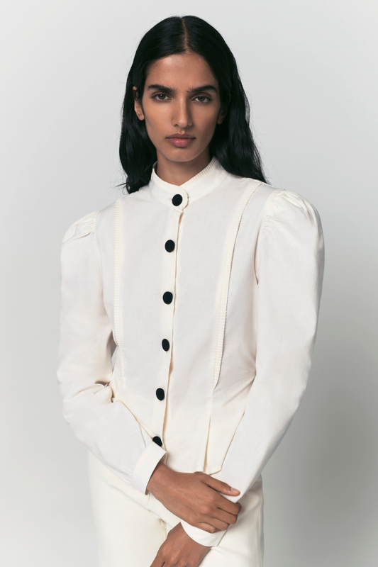 Blusa Luchita Crudo de Destree · detalle 1