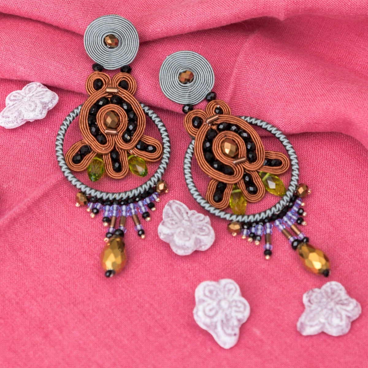 Pendientes Saint Honore Choco de Musula · detalle 2