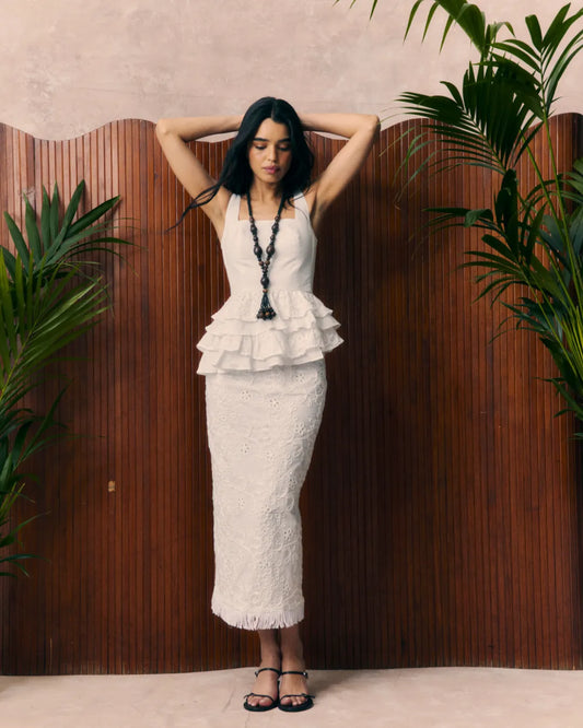 Falda Santa Mónica Embroidery de Laganini, falda blanca de algodón con bordado calado — PORTICO Concept, Barcelona