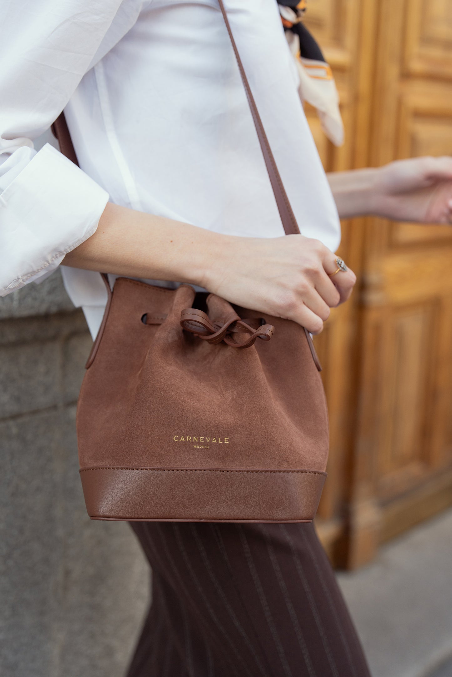Bolso Mini Telma Cognac – Carnevale Madrid · PORTICO Concept, Turó Park Barcelona (vista 5)