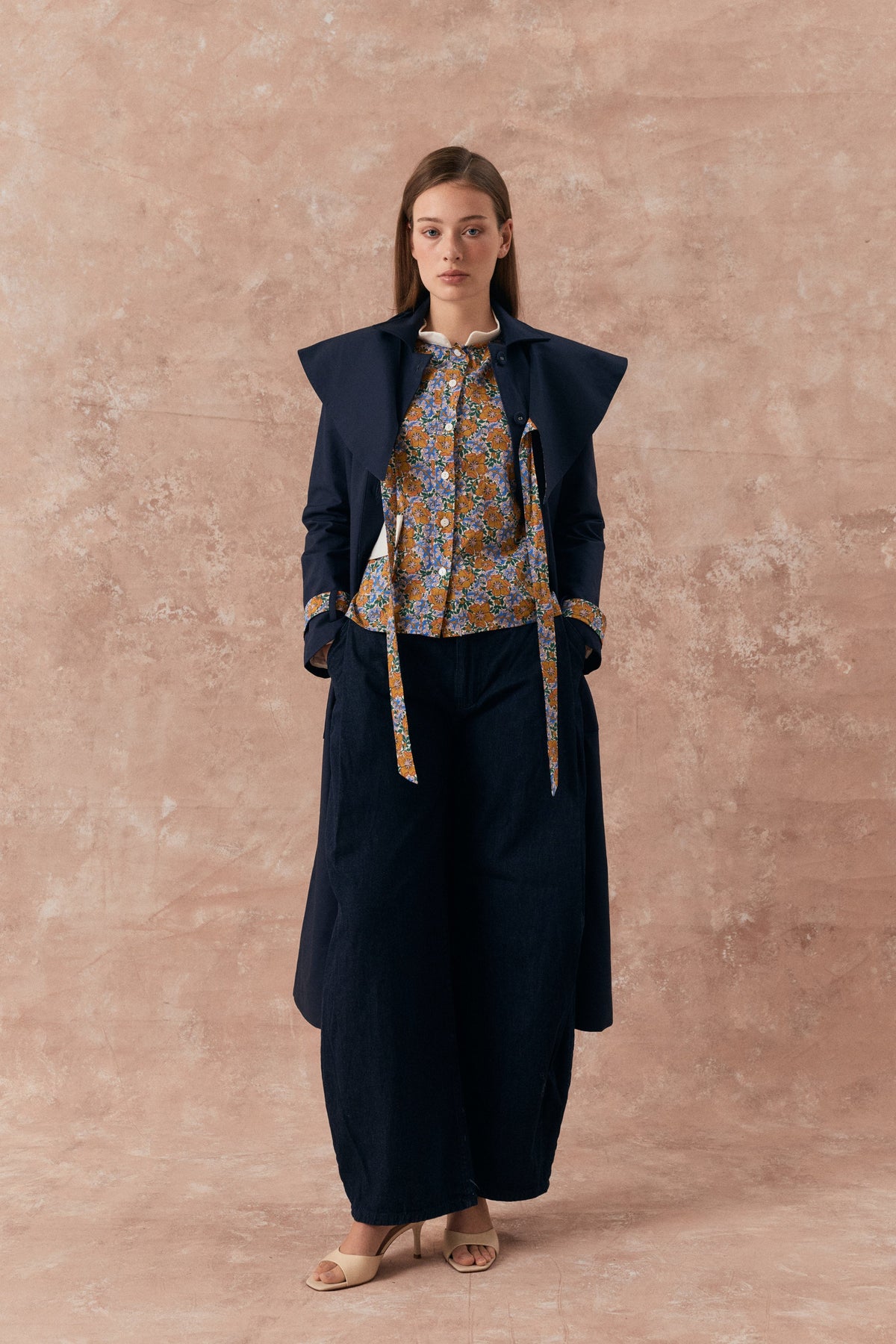 Gabardina Marmont Jane de Laganini · detalle 2