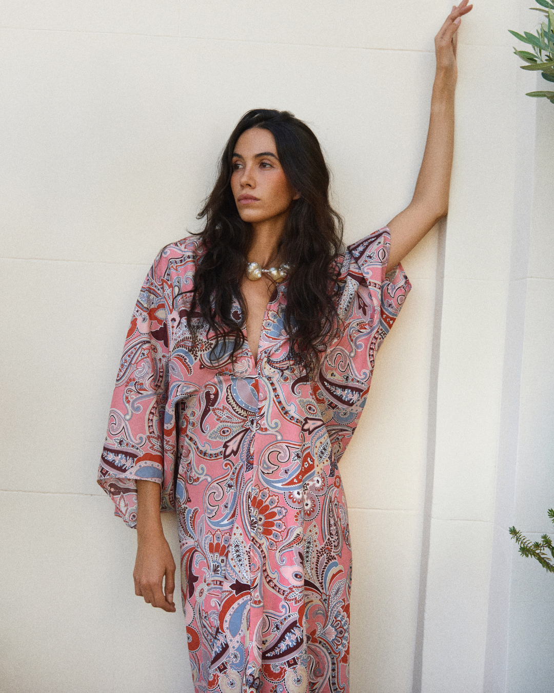 Pacific Sharon Kaftan · detalle 3