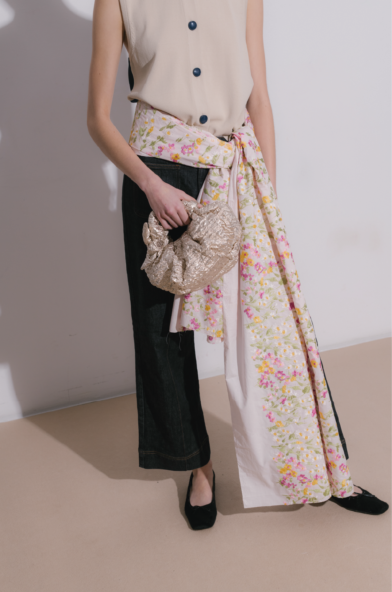 Bolso Bernatta Mini plata de Laia Alen – Laia Alen · PORTICO Concept, Turó Park Barcelona (vista 4)