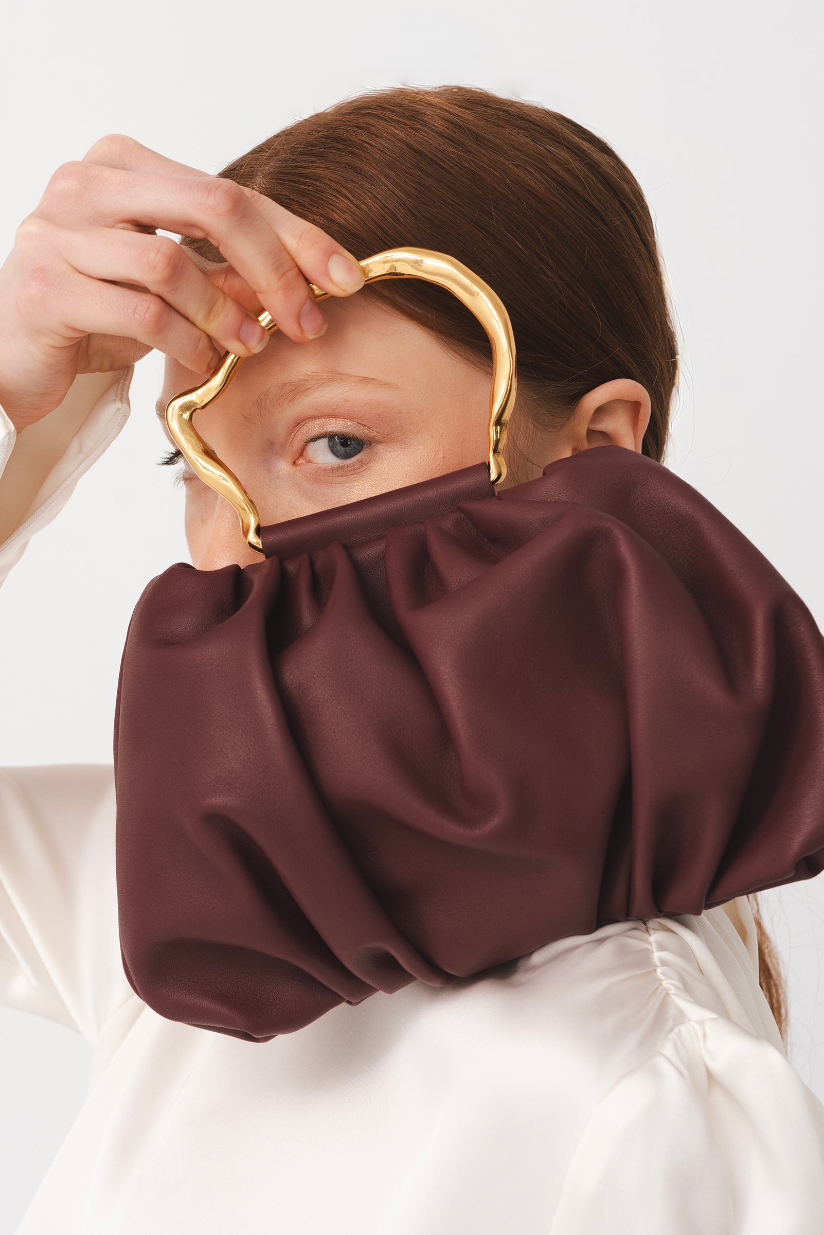 Bolso Victoria Burgundy – Carnevale Madrid · PORTICO Concept, Turó Park Barcelona (vista 6)