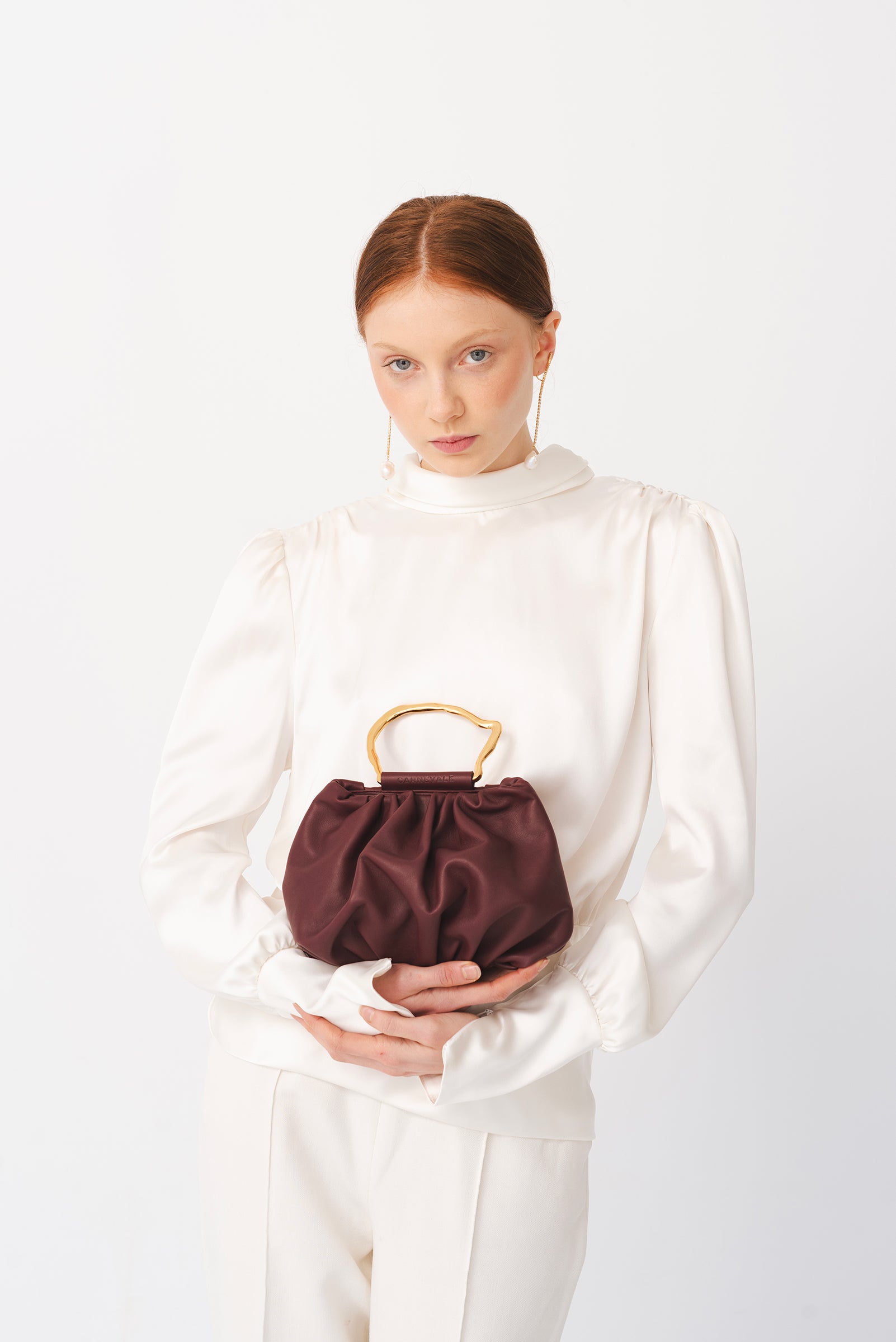 Bolso Victoria Burgundy – Carnevale Madrid · PORTICO Concept, Turó Park Barcelona