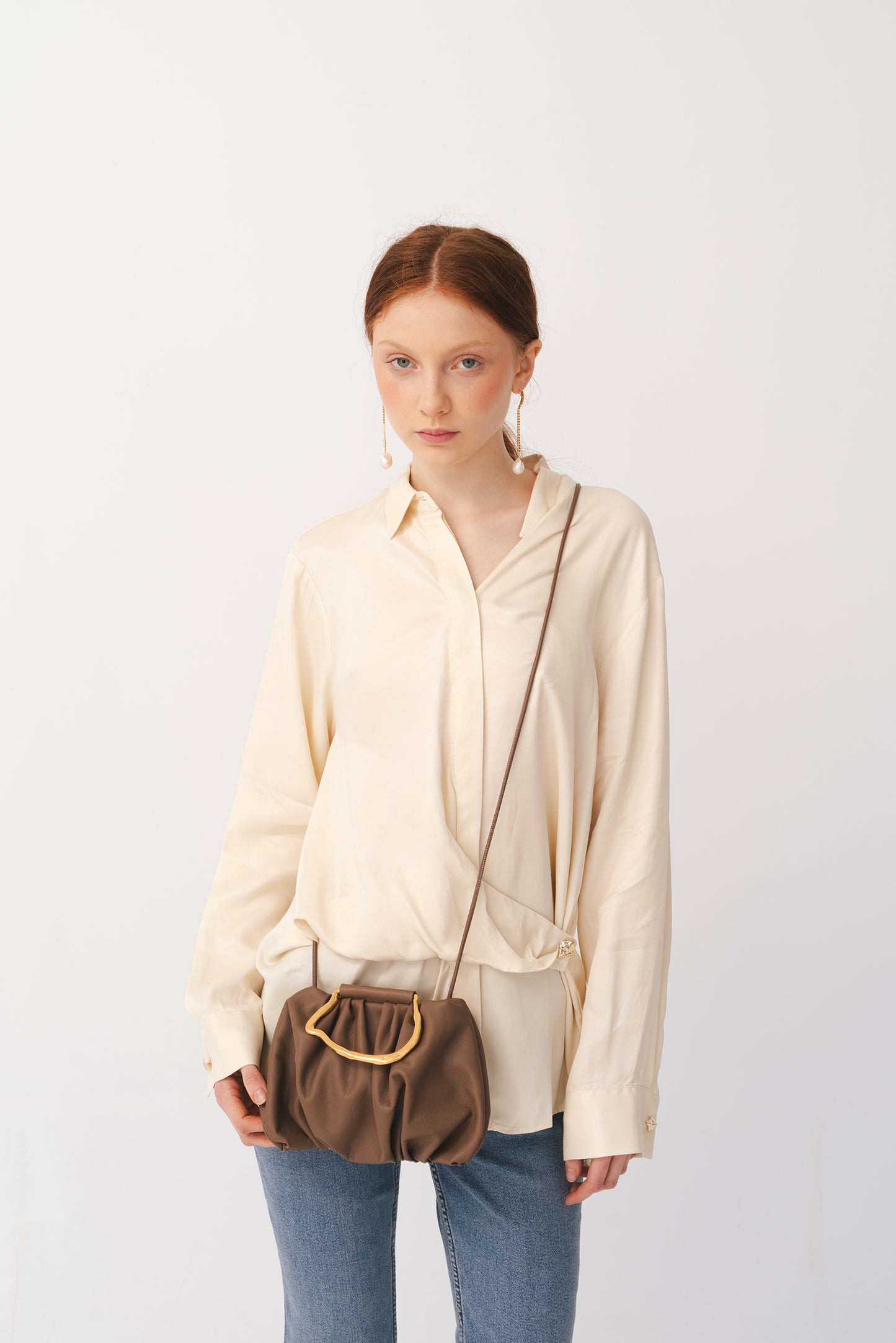 Bolso Victoria Taupe – Carnevale Madrid · PORTICO Concept, Turó Park Barcelona (vista 6)