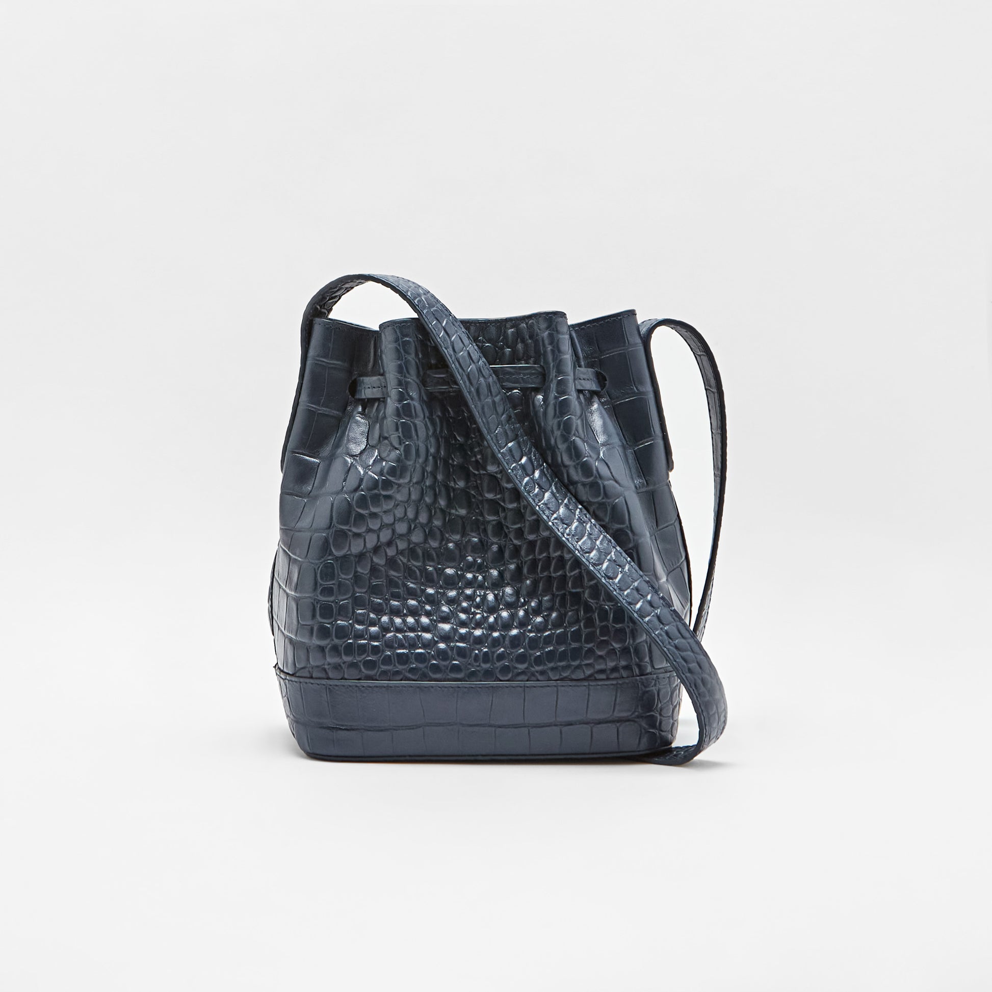 Bolso Mini Telma Coco Navy – Carnevale Madrid · PORTICO Concept, Turó Park Barcelona