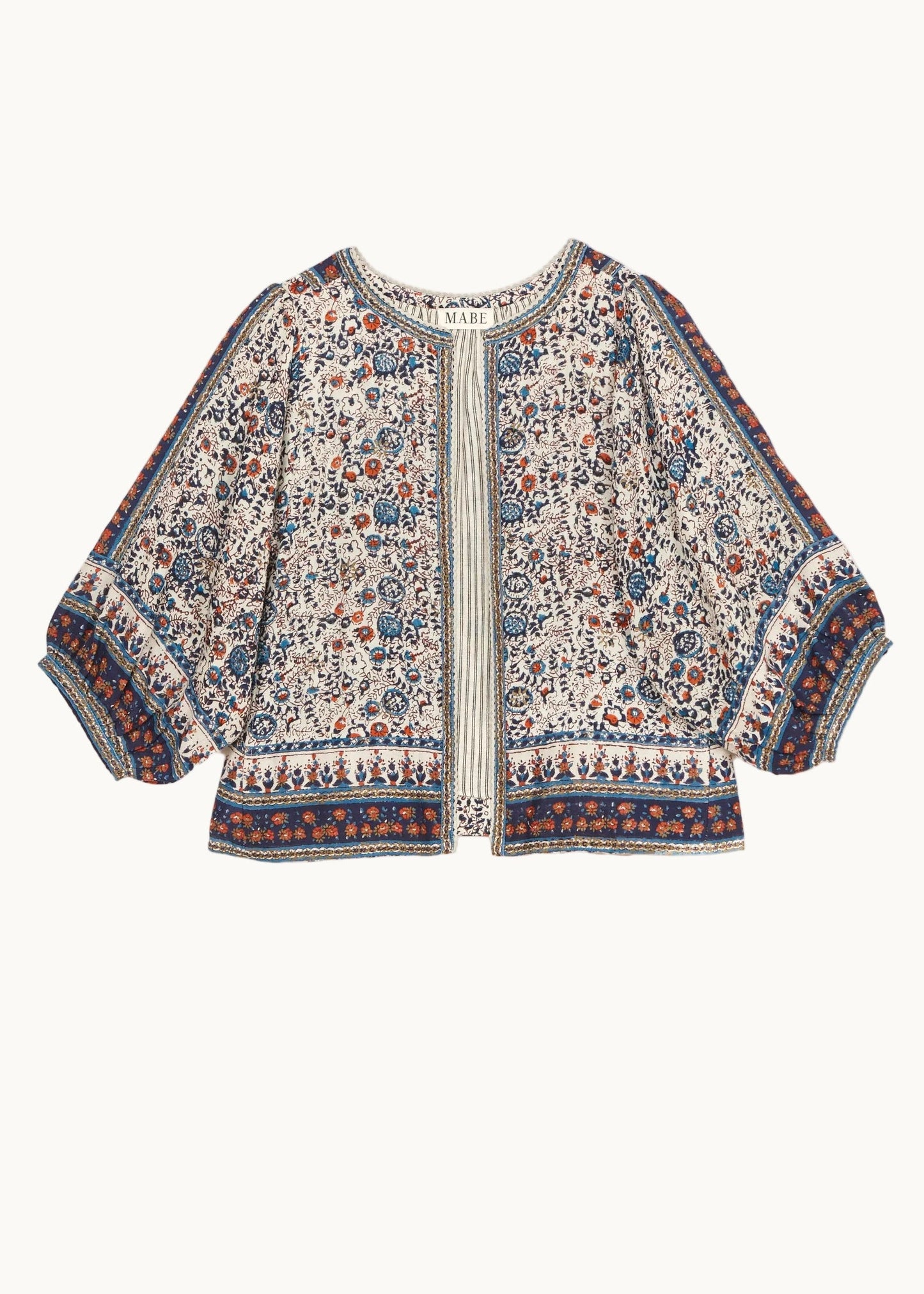 Chaqueta Cass en algodón con block print índigo, look – Mabe · PORTICO Concept, Turó Park Barcelona