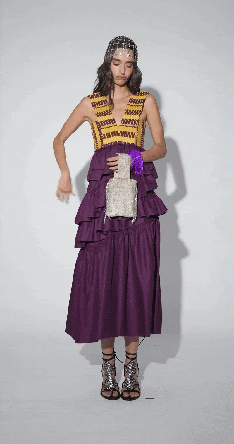 Vestido Cas Berenjena de Baudesson, algodón y seda · moda de invitada hecha en telar · Portico Barcelona