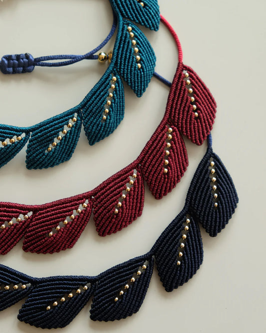 COLLAR AURA HOJAS AZUL