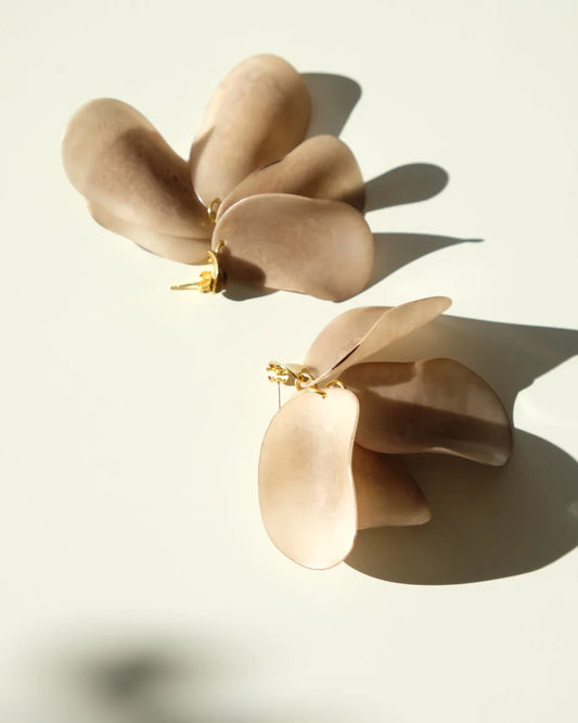 Pendientes Flora Visón de Coper · detalle 1