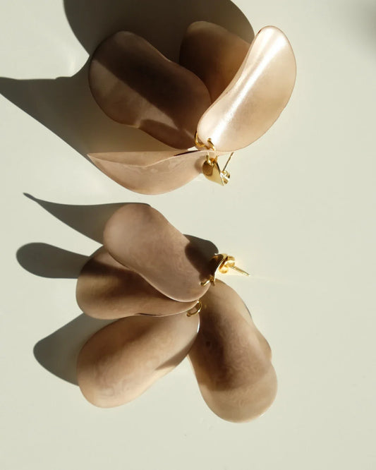 Pendientes Flora Visón de Coper · semilla de tagua