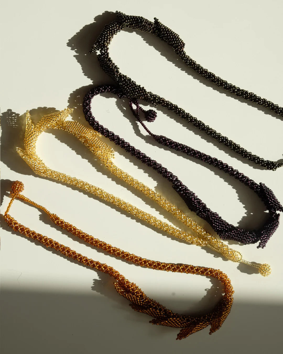 COLLAR CALA GRAFITO