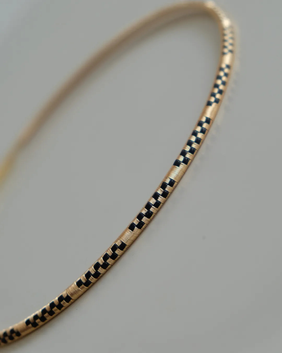 INGRID CHOKER NEGRO