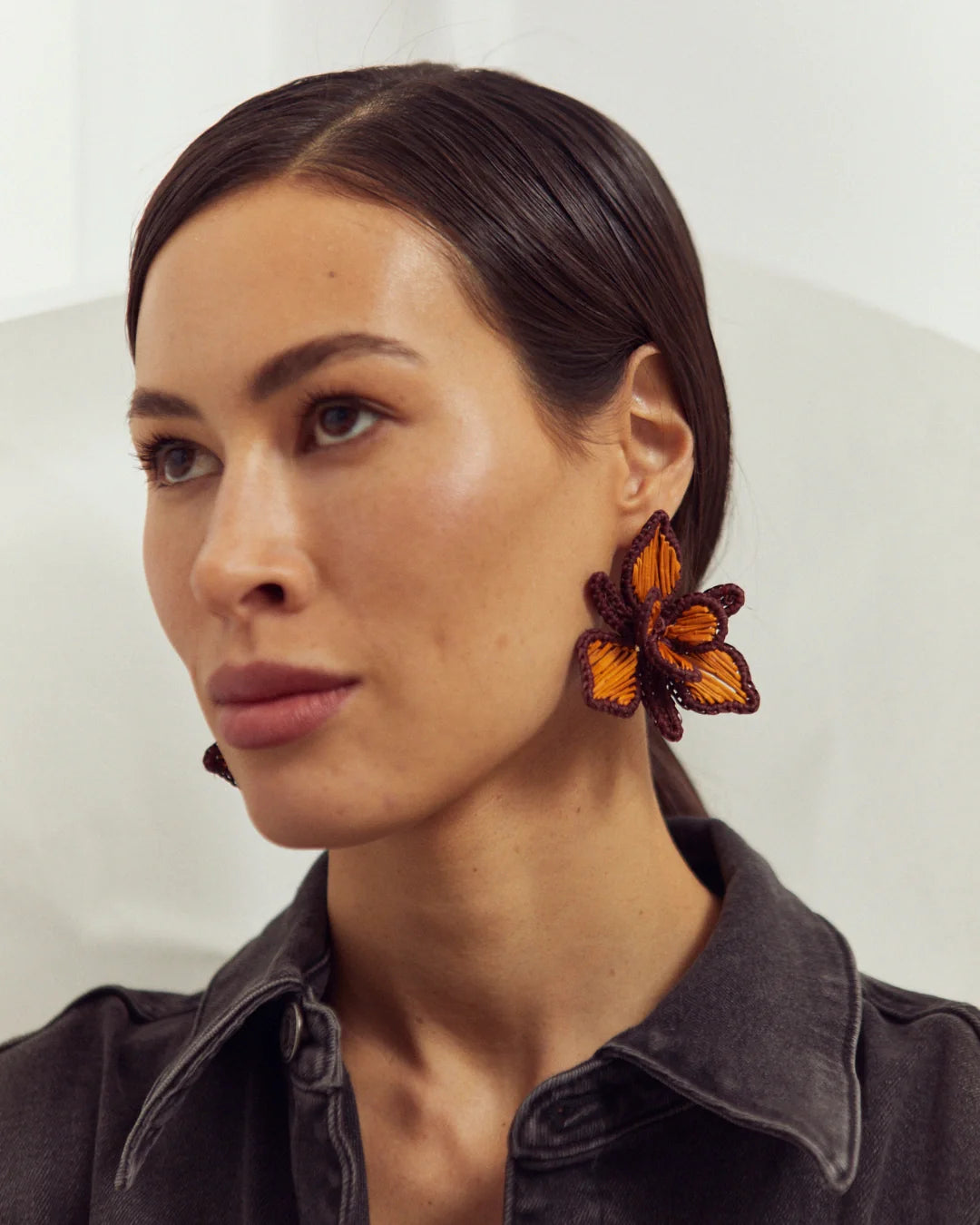 PENDIENTE ORQUIDEA BURGUNDY