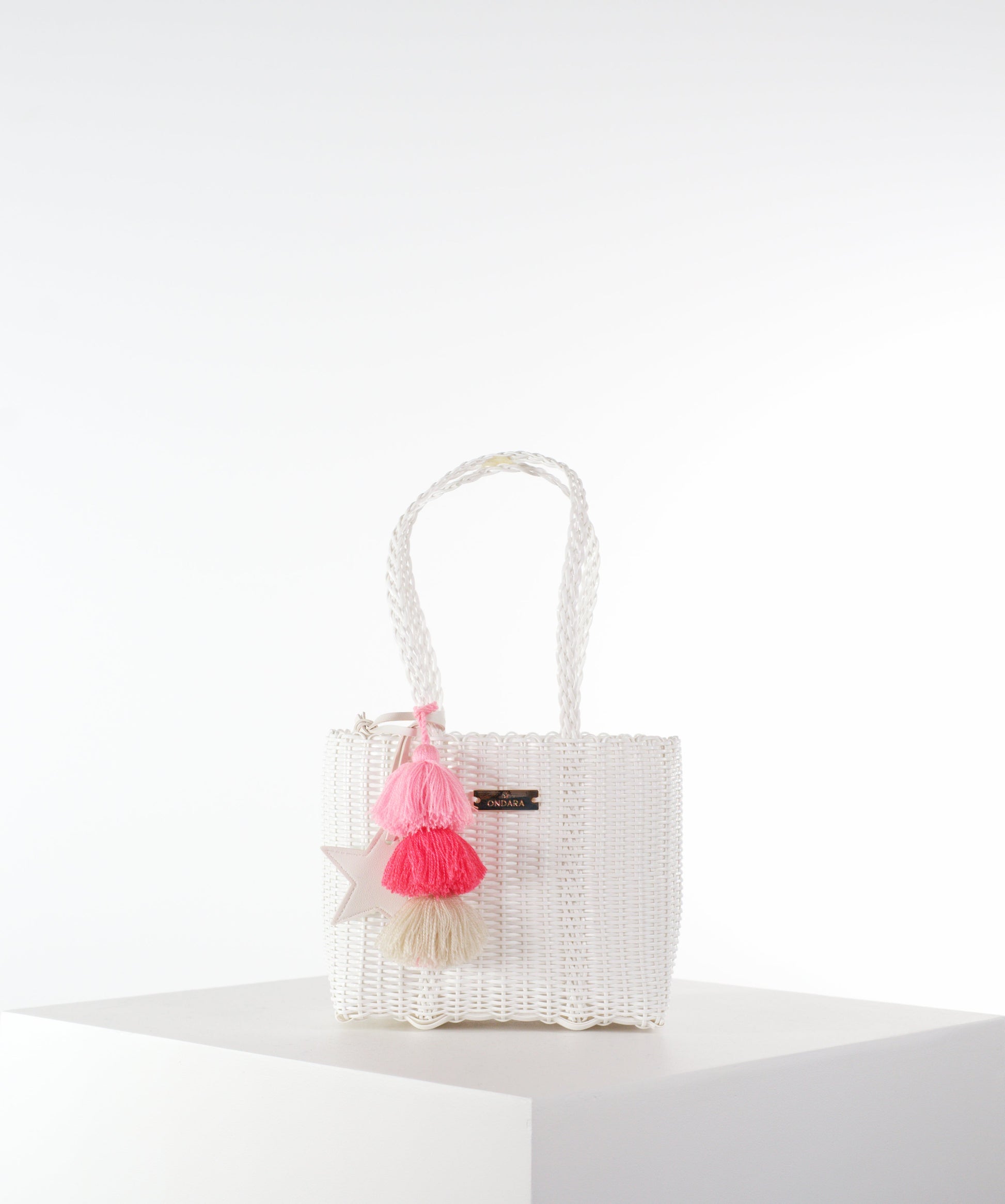Bolso Ondara Mini Marfil de Ondara Bags · plástico reciclado HDPE tejido a mano