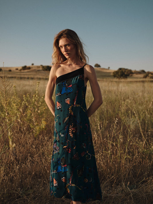 Vestido Lauren azul pato de Galcon Studio, vestido midi de viscosa estampada con corte evasé