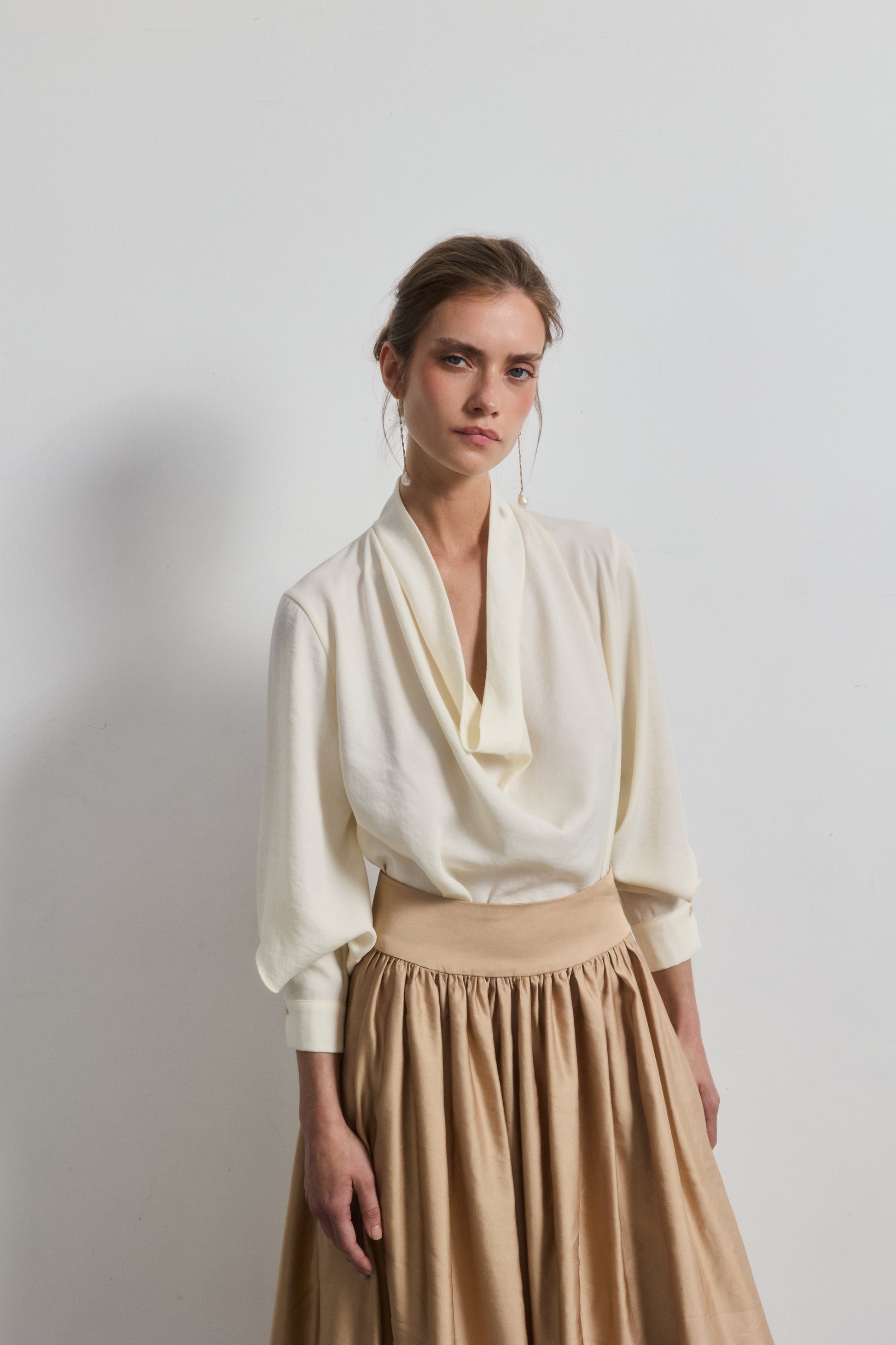 Camisa Gwyneth Blanco — Galcon Studio · detalle 8