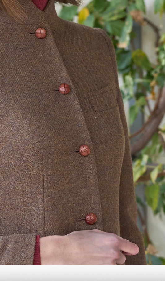 chaqueta mao marrón