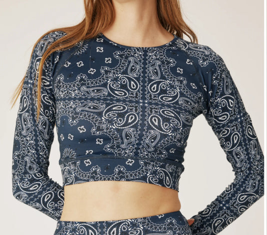 Yoga long sleeve top bandana