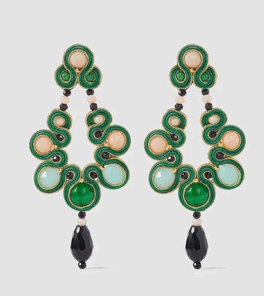 Pendientes Maria Antonieta Pompadour en verde y melocotón – Musula · PORTICO Concept, Turó Park Barcelona