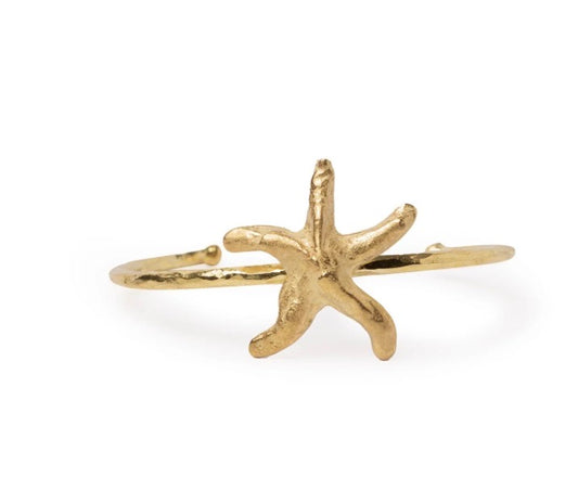 Pulsera Aro con estrella de mar en latón – Olga Prieto · PORTICO Concept, Turó Park Barcelona