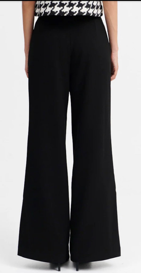 Pantalón adela negro