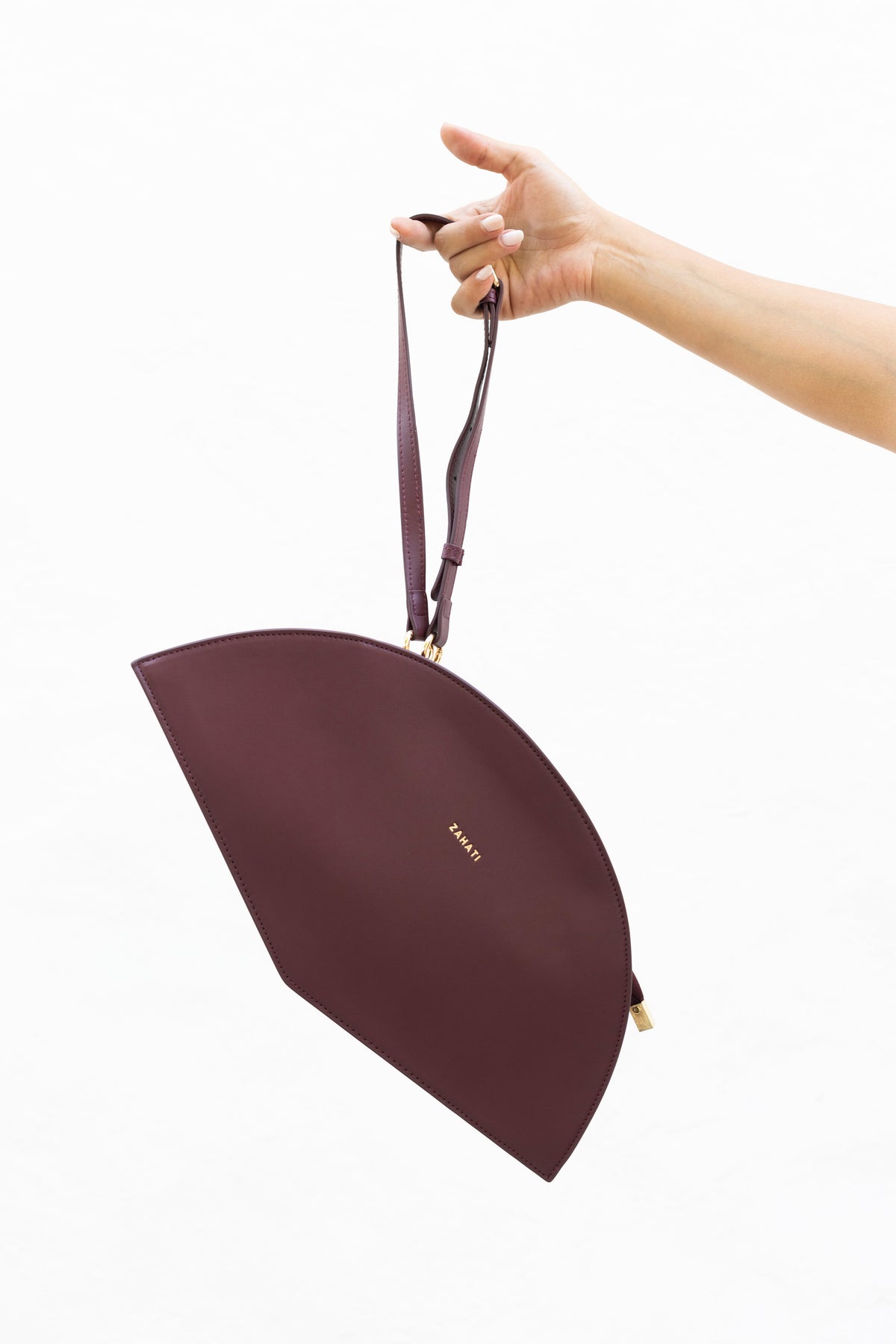 Bolso Abanico Lissé Burdeos de Zahati · detalle 5