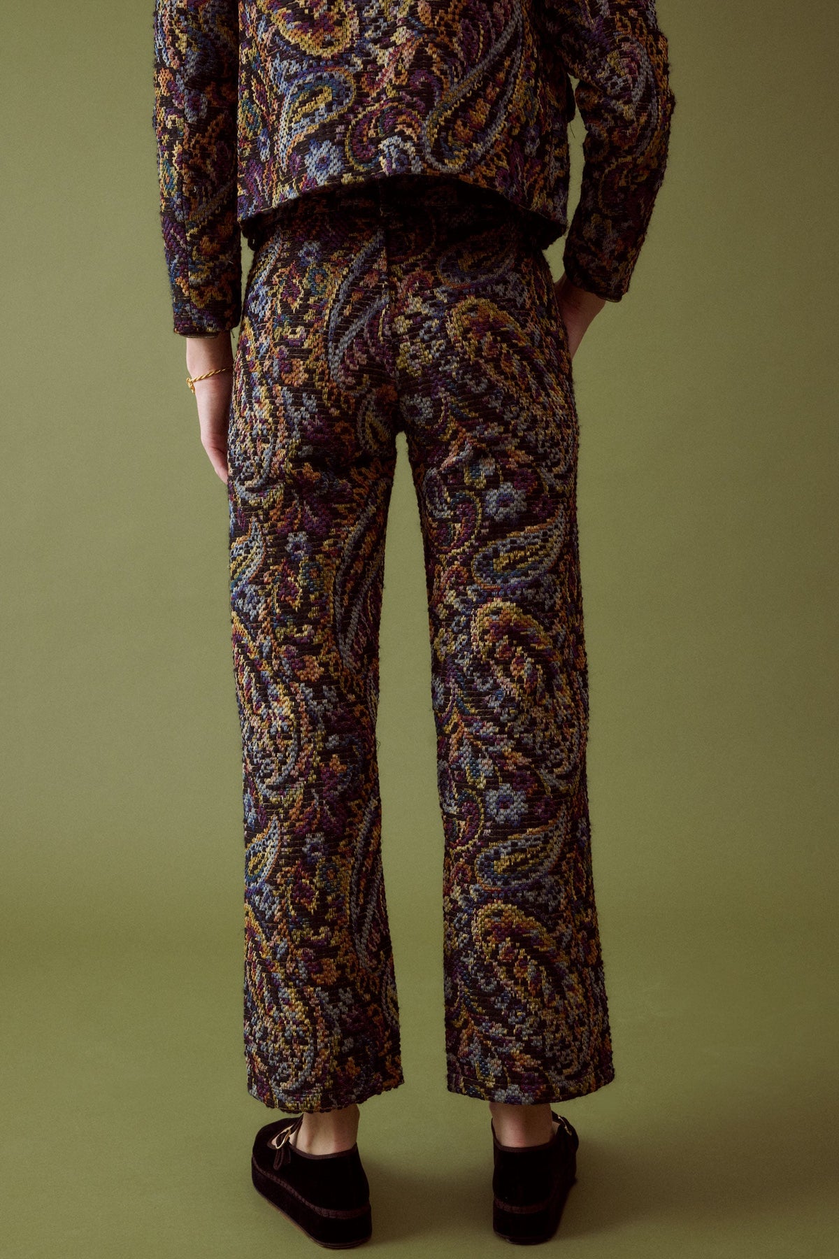 Pantalón Brocado Gitanillo de Triana de Josephine, look 3 – PORTICO Concept Turó Park