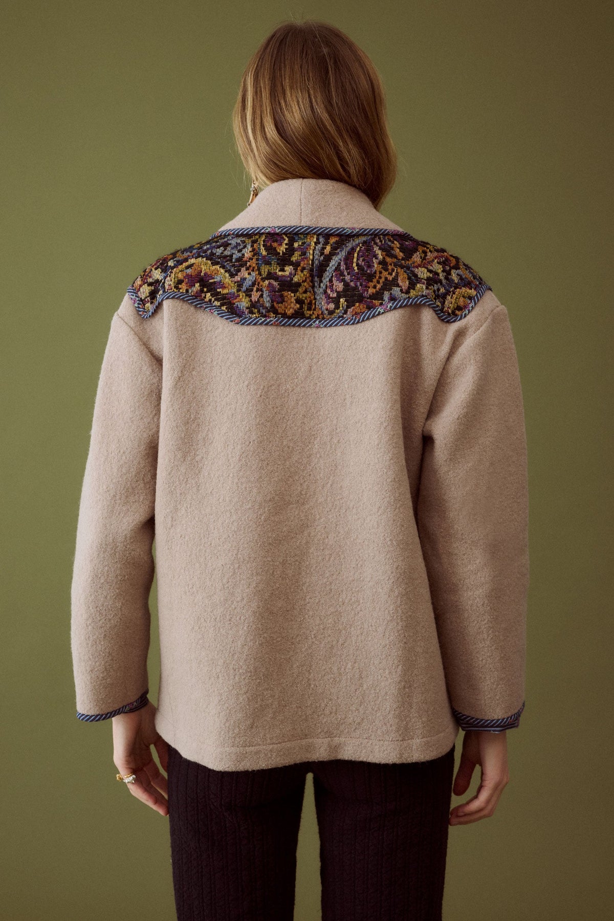 Chaqueta Austriaca Gitanillo de Triana de Josephine, look 2 – PORTICO Concept Turó Park
