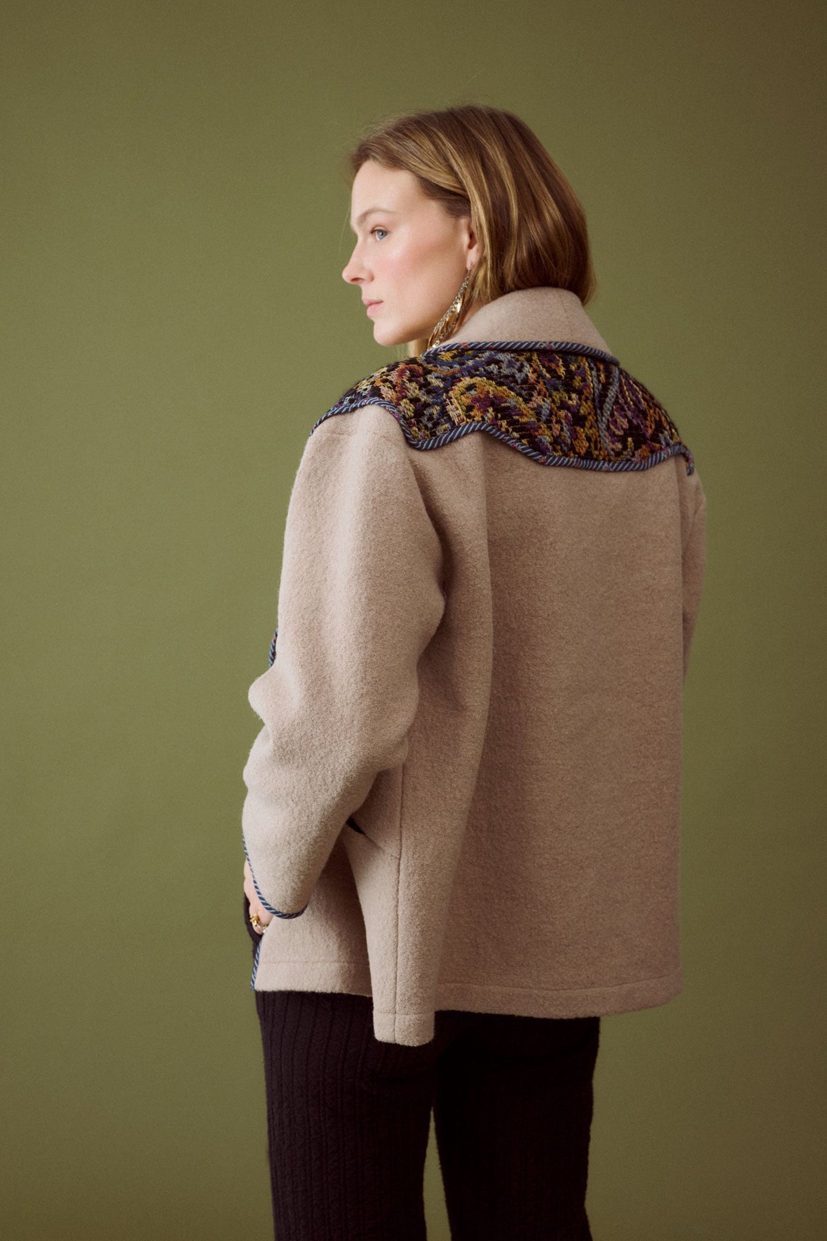 Chaqueta Austriaca Gitanillo de Triana de Josephine, look – PORTICO Concept Turó Park