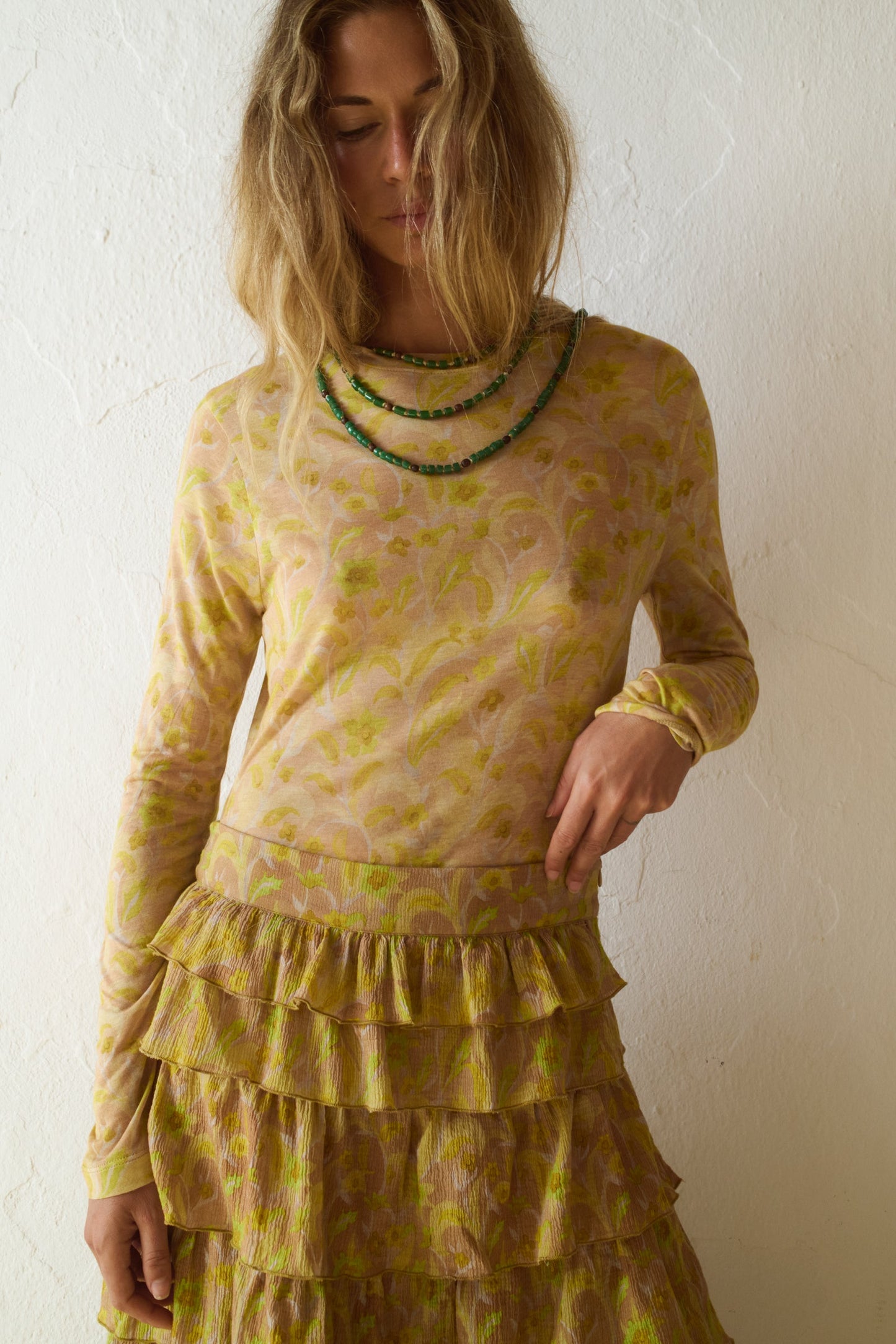 Detalle del estampado vegetal de la Camiseta Bon Sol – Josephine · PORTICO Concept, Turó Park Barcelona (vista 3)