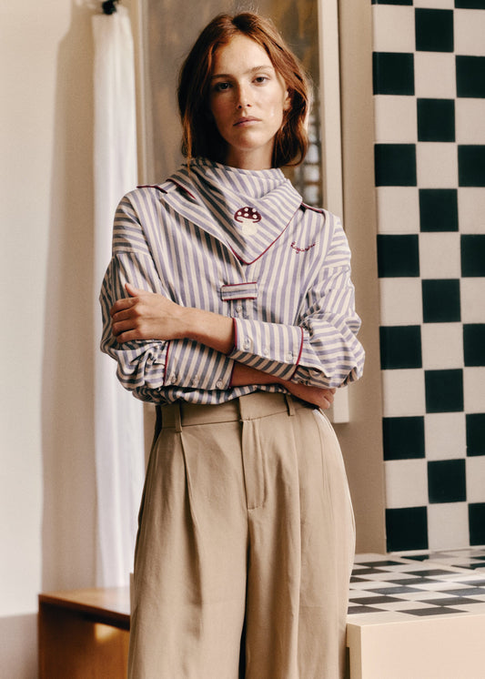 Polo Santa Fe de Laganini · 100% algodón orgánico a rayas azules y blancas, pañuelo desmontable
