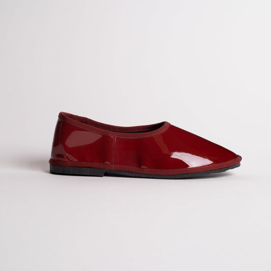 Slippers María de la Orden Charol Rojo de Ilio Smeraldo · detalle 1