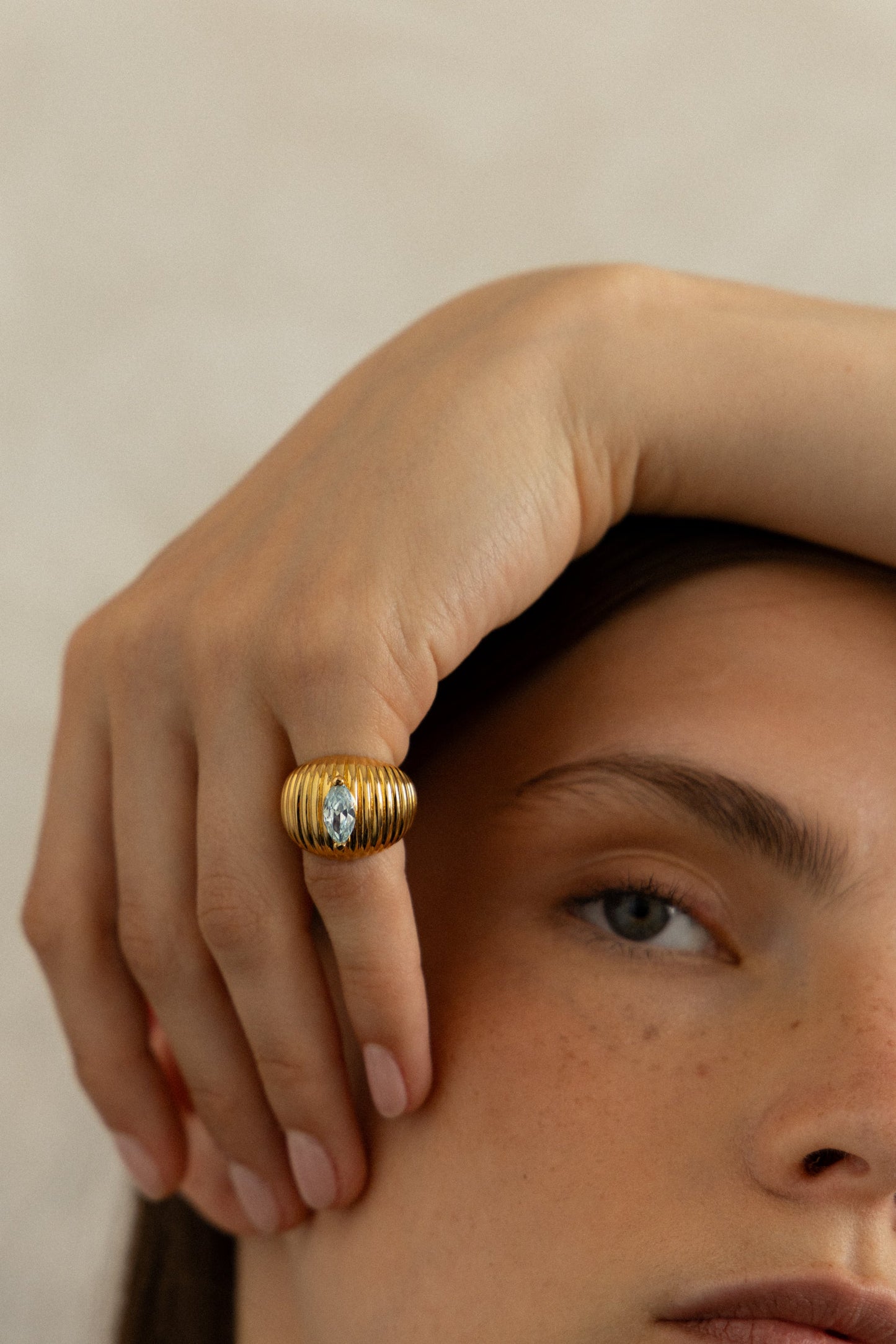 Anillo Luisa