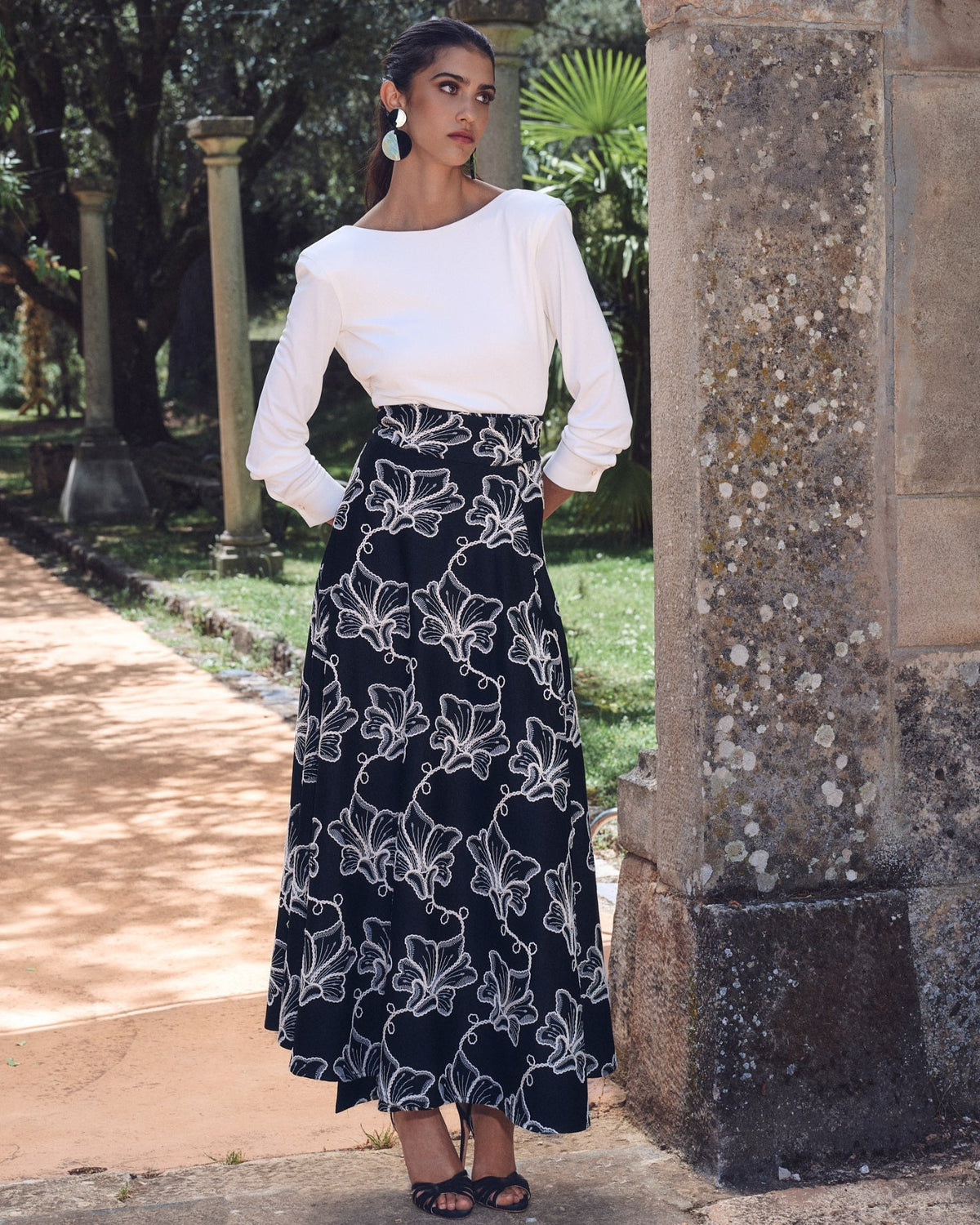 Falda Clio Flores de IQ Collection · vista frontal