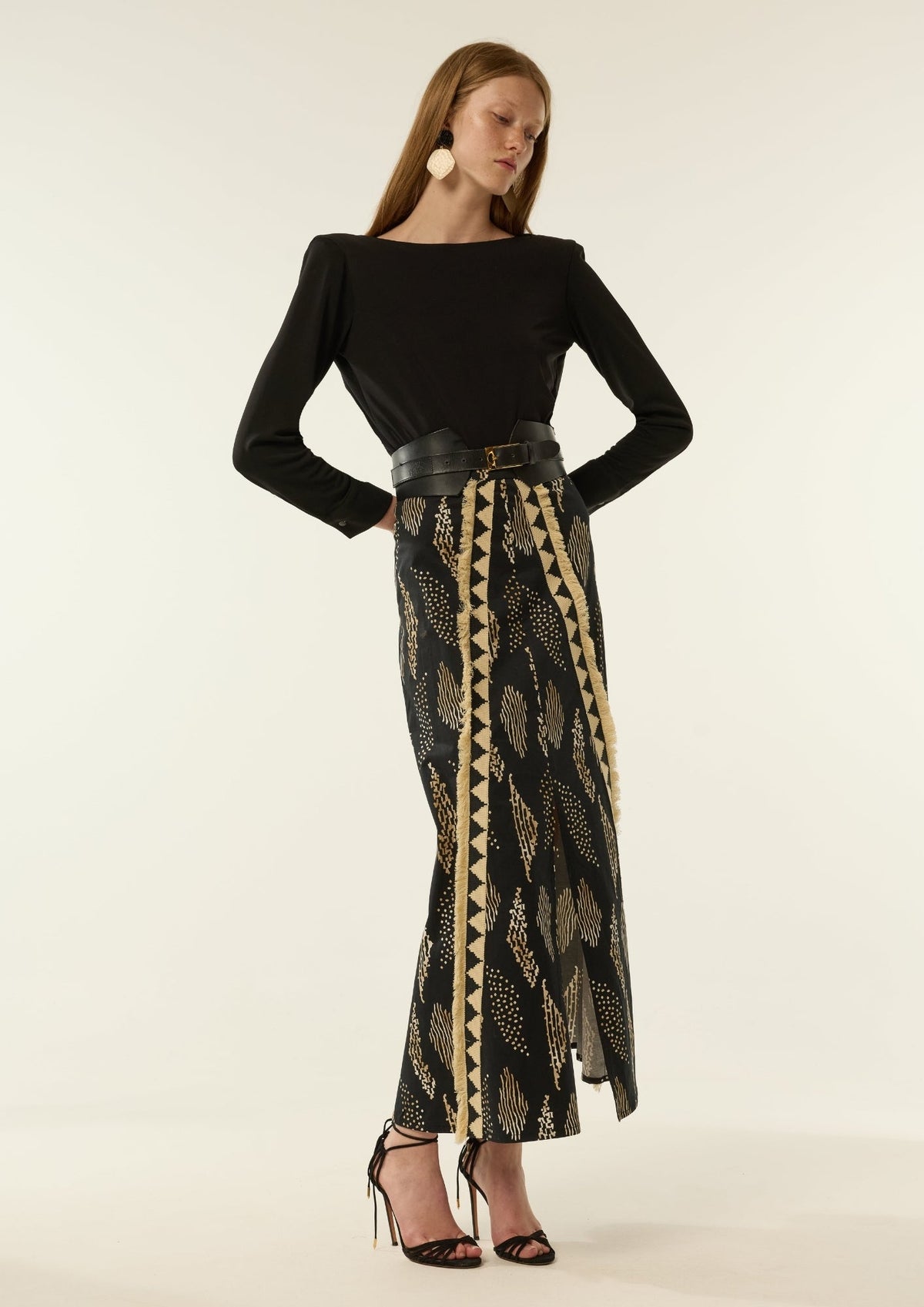 Falda Gina Negro de IQ Collection · detalle 2