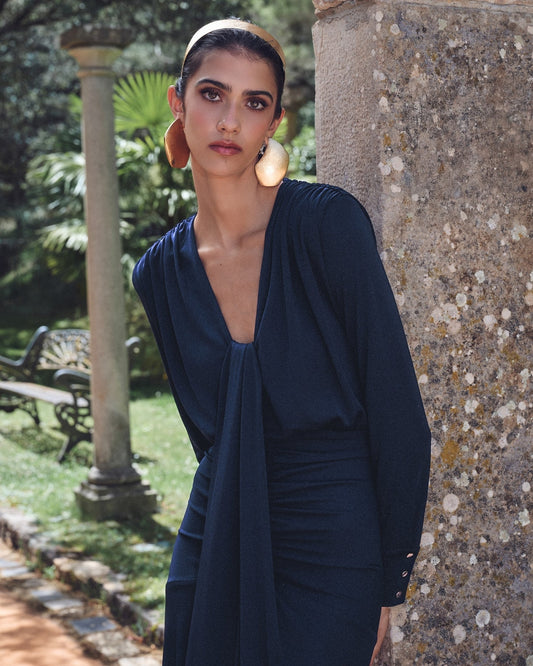 Vestido Gio Azul Marino de IQ Collection · detalle 2