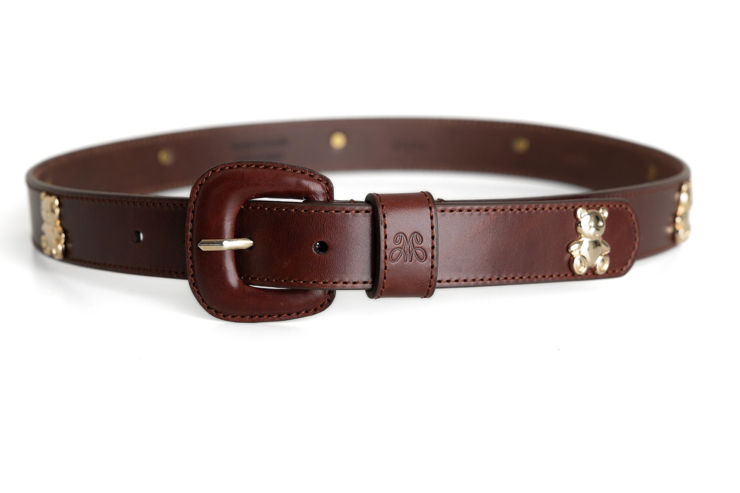 Teddy Belt – Leather-covered Buckle de Mom's Goods · Piel española coñac, hebilla forrada, remaches de osito dorados