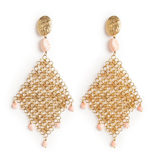 Pendientes Filigrana con Coral de Olga Prieto · filigrana de latón trabajada a mano con coral