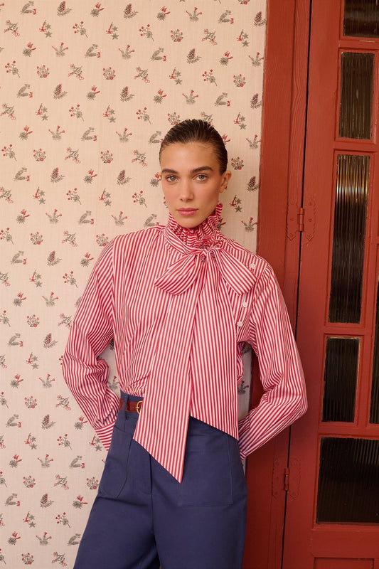 Camisa Blake Rayas Rojas de Maria de la Orden - vista frontal